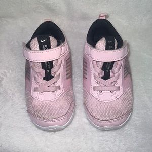 Size 7 Nike toddler